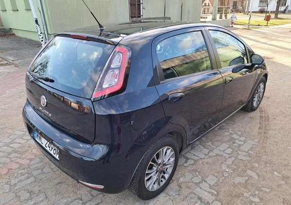 Fiat Punto Evo cena 12900 przebieg: 240000, rok produkcji 2012 z Elbląg małe 562